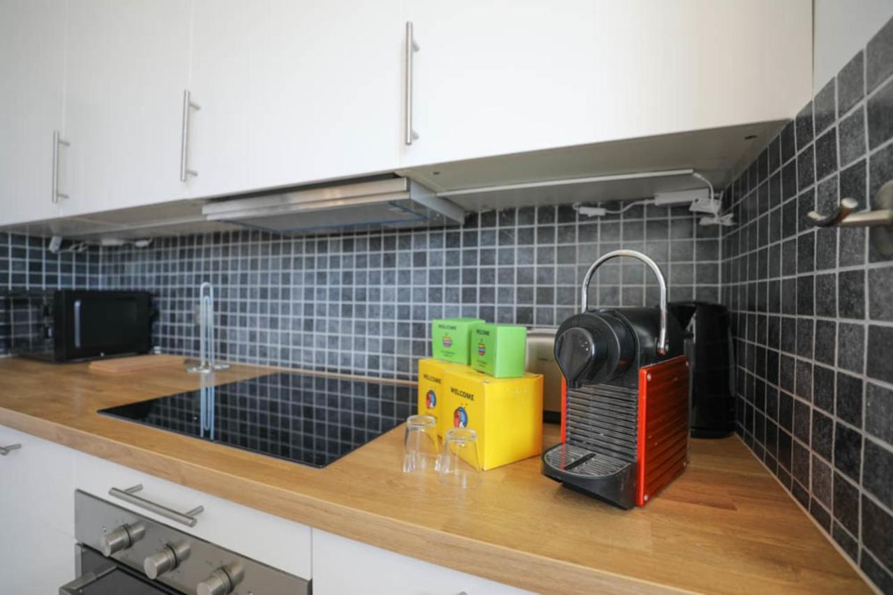 Vieux-Port - Vue Exceptionnelle - 3 Ch Et Clim Apartment Марсилия Екстериор снимка
